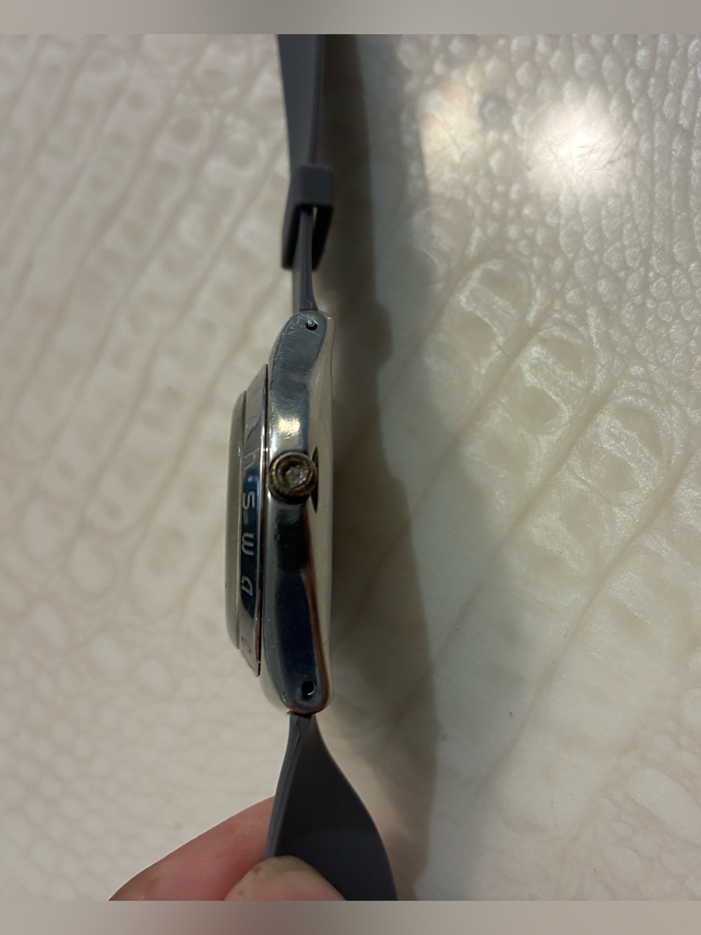 Swatch Vintage Men's Watch with Gray Strap - Picture 11 of 14